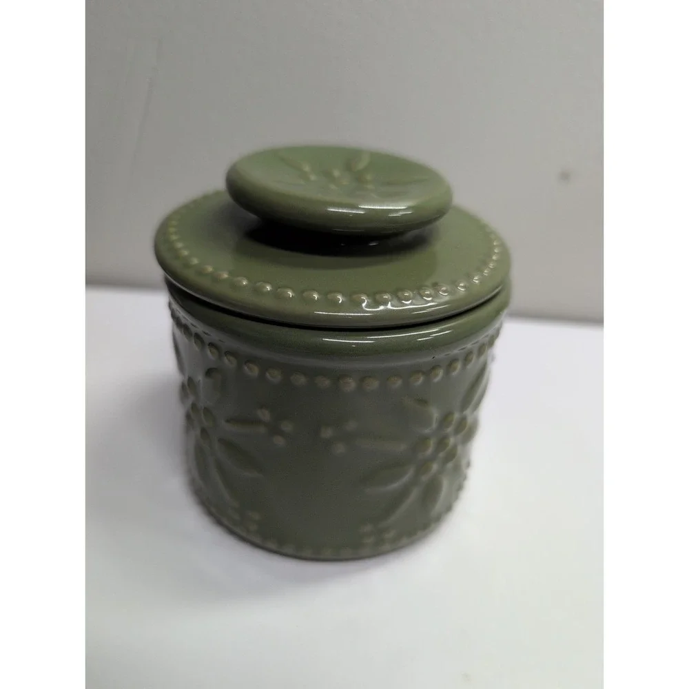 Temp-tations 16 oz Green Ceramic Butter Bell w/ Lid Floral Embossed Cylinder